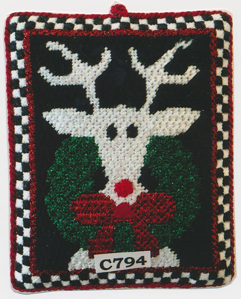 Reindeer in a Wreath C794