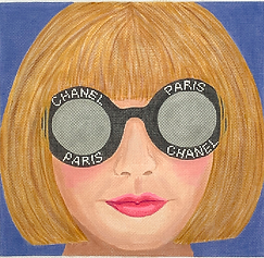 Glamourous Anna Wintour With Chanel Signature Dark Glasses PL-480