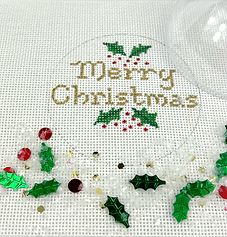 Christmas Ornament w/ Clear Dome Cover & Confetti – “Merry Christmas” w/ Holly – Gold Letters XMD-06