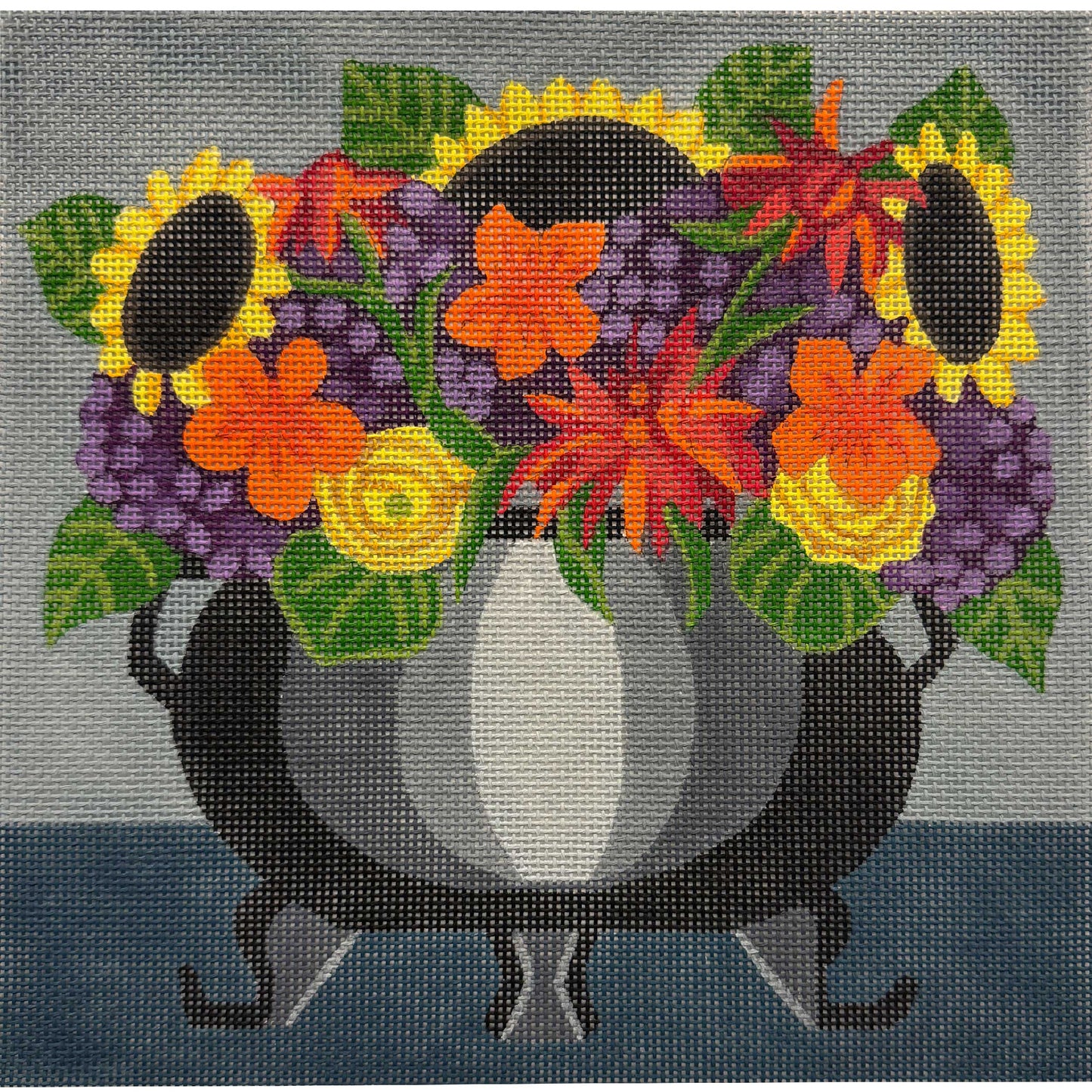 Witch’s Cauldron W Bouquet 4901