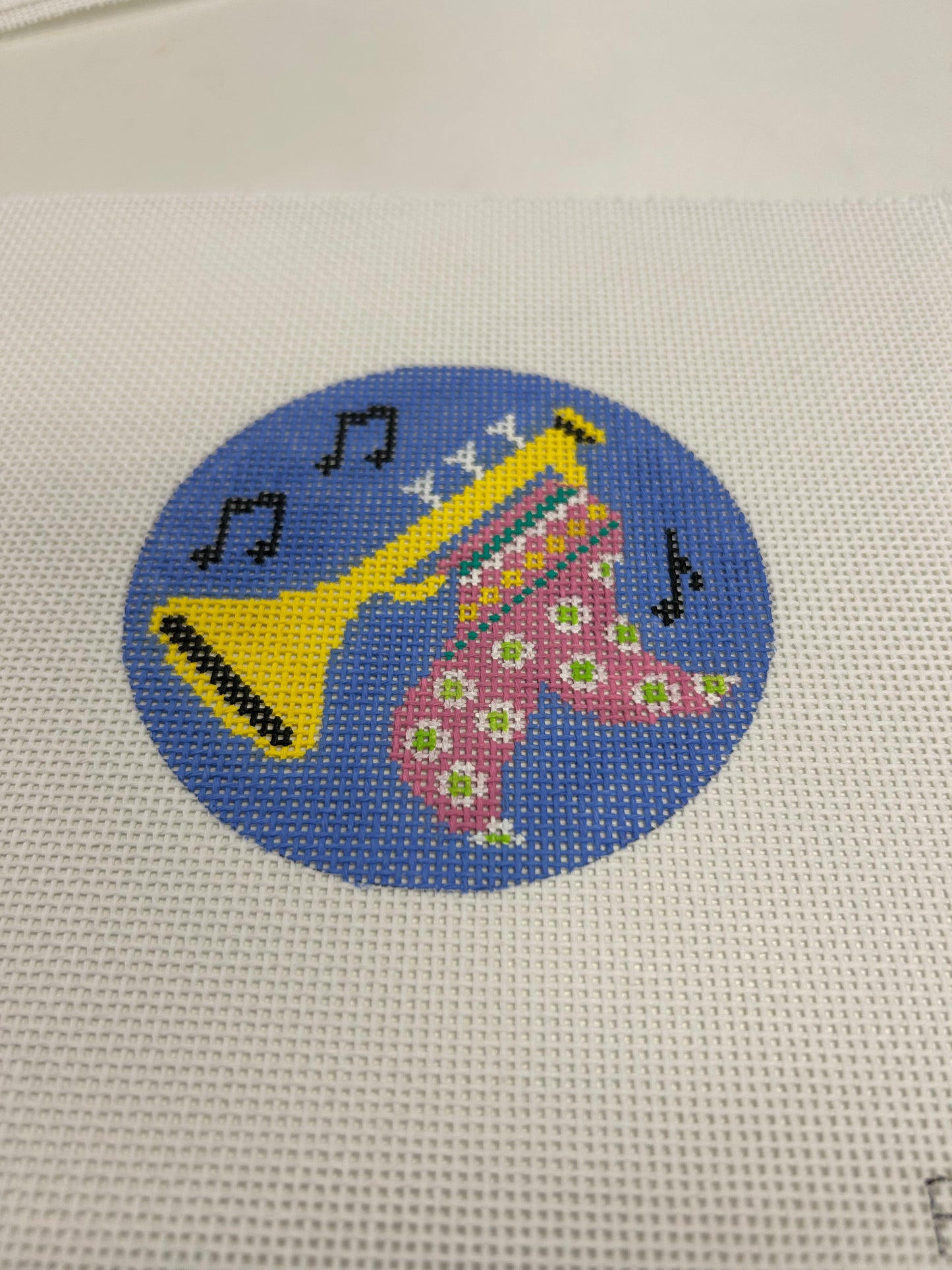 11 Pipers Piping AL-103