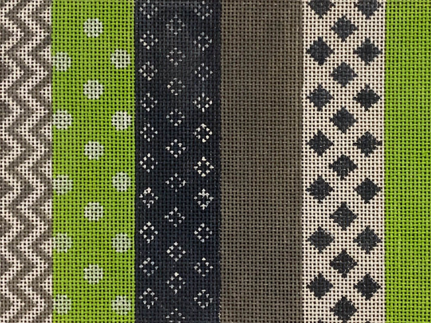 Graphic Greens and Blues CL-04