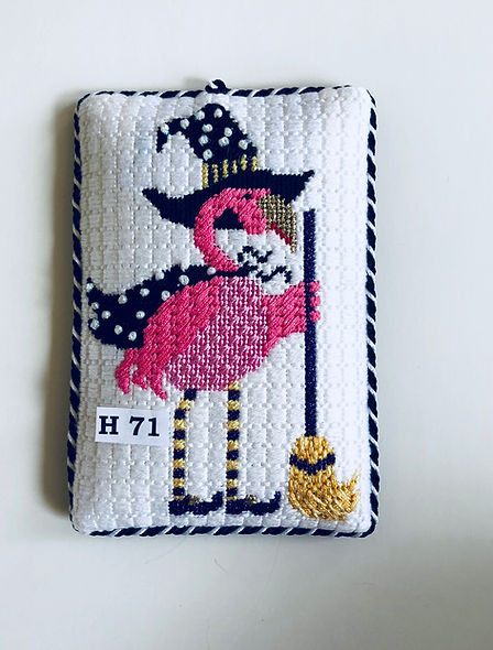 Flamingo Witch! H71