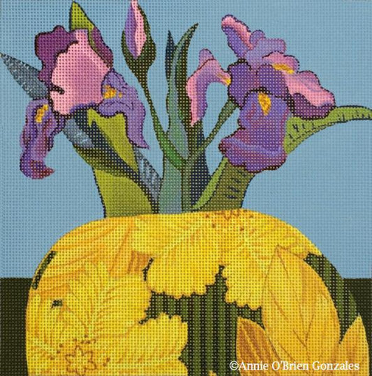 Iris Vase AOG102