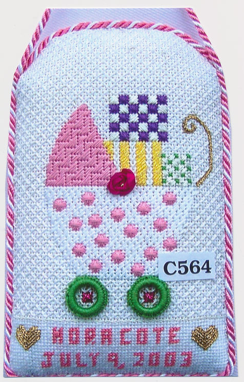 Girl's Pram C564