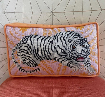 White Tiger  CL027