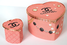 Limoges Box – Petite Heart Box – Chanel Logo & Quilting – Peach & Black (Rose Gold Clasp) BXPH-02