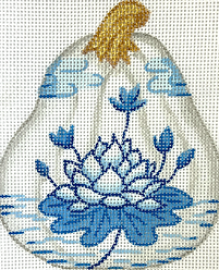 Mini Chinoiserie Pumpkin – Short Gourd Shaped w/ Lotus Flower & Clouds – White w/ Blues & Golds OM-343