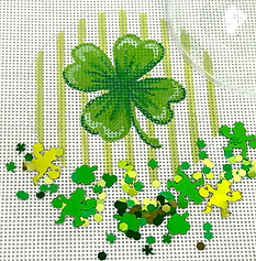 3” Round w/ Clear Dome & Confetti – St. Patrick’S Day – 4-Leaf Clover OMD-45