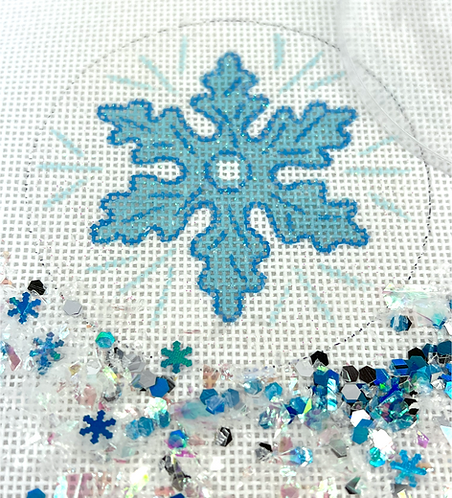 Christmas Ornament w/ Clear Dome Cover & Confetti – Light Blue Snowflake On Sparkly White XMD-01