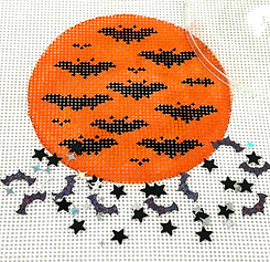 3” Round w/ Clear Dome & Confetti – Halloween – Bats – On Orange OMD-24