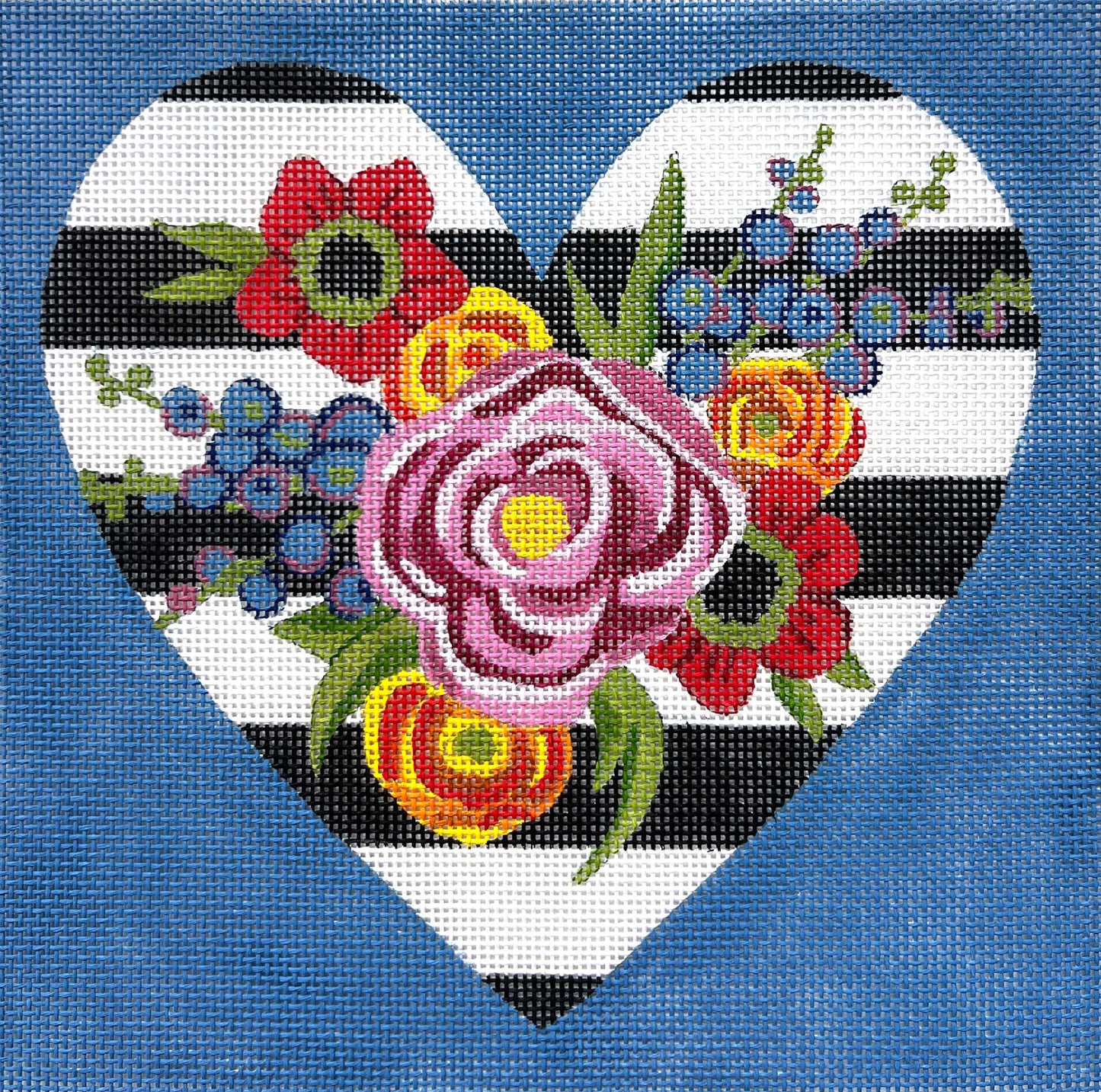 Black/White Floral Heart 4666