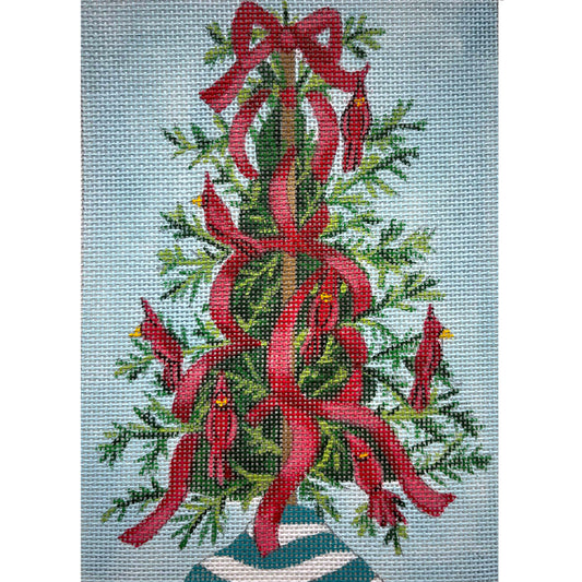 Cardinal Christmas Tree 4924