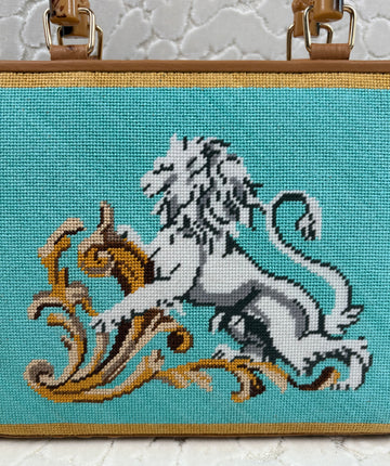 Lion Statue   MC488