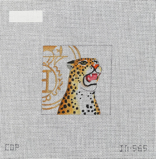 Roaring Leopard  IN565