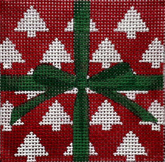 Red Tree Package With Green Bow X595