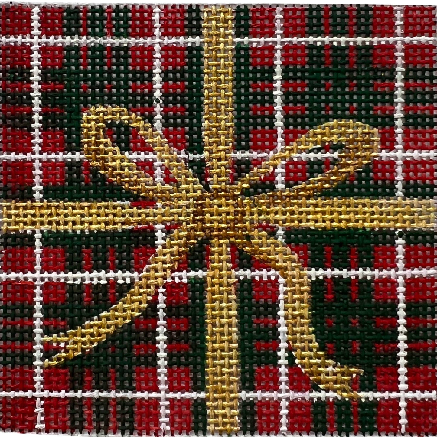 Green And Red Plaid With Gold Bow X596