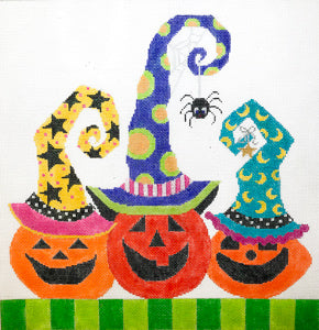 Pumpkin Trio With Spider H-7